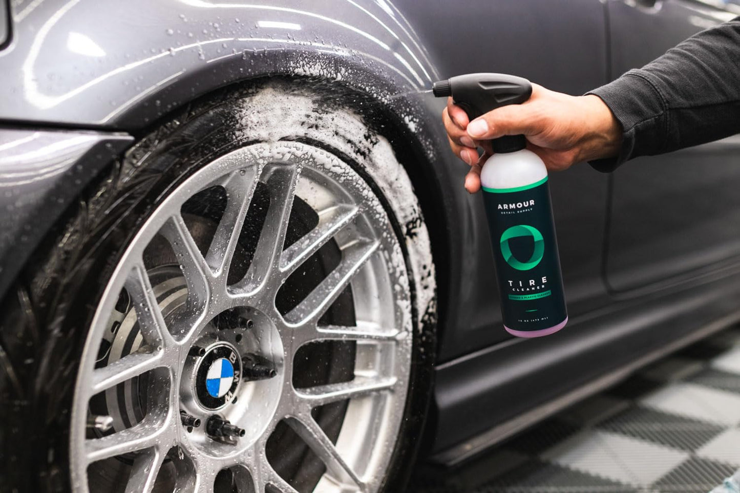 Armour Detail Supply - Tire Cleaner -Heavy-Duty Foaming Degreaser for Tires, Rubber, and Plastic Surfaces - 16oz