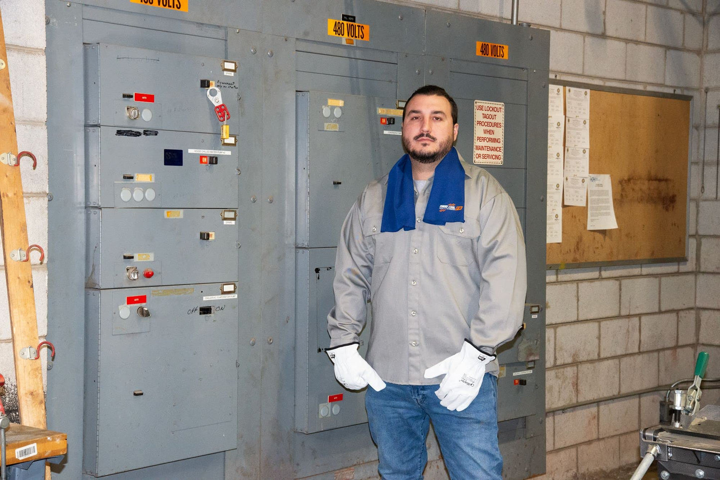 MAGID Cool Powered by Mission Microfiber Cooling Towel, 100 Pairs, Size, D0S01150FR