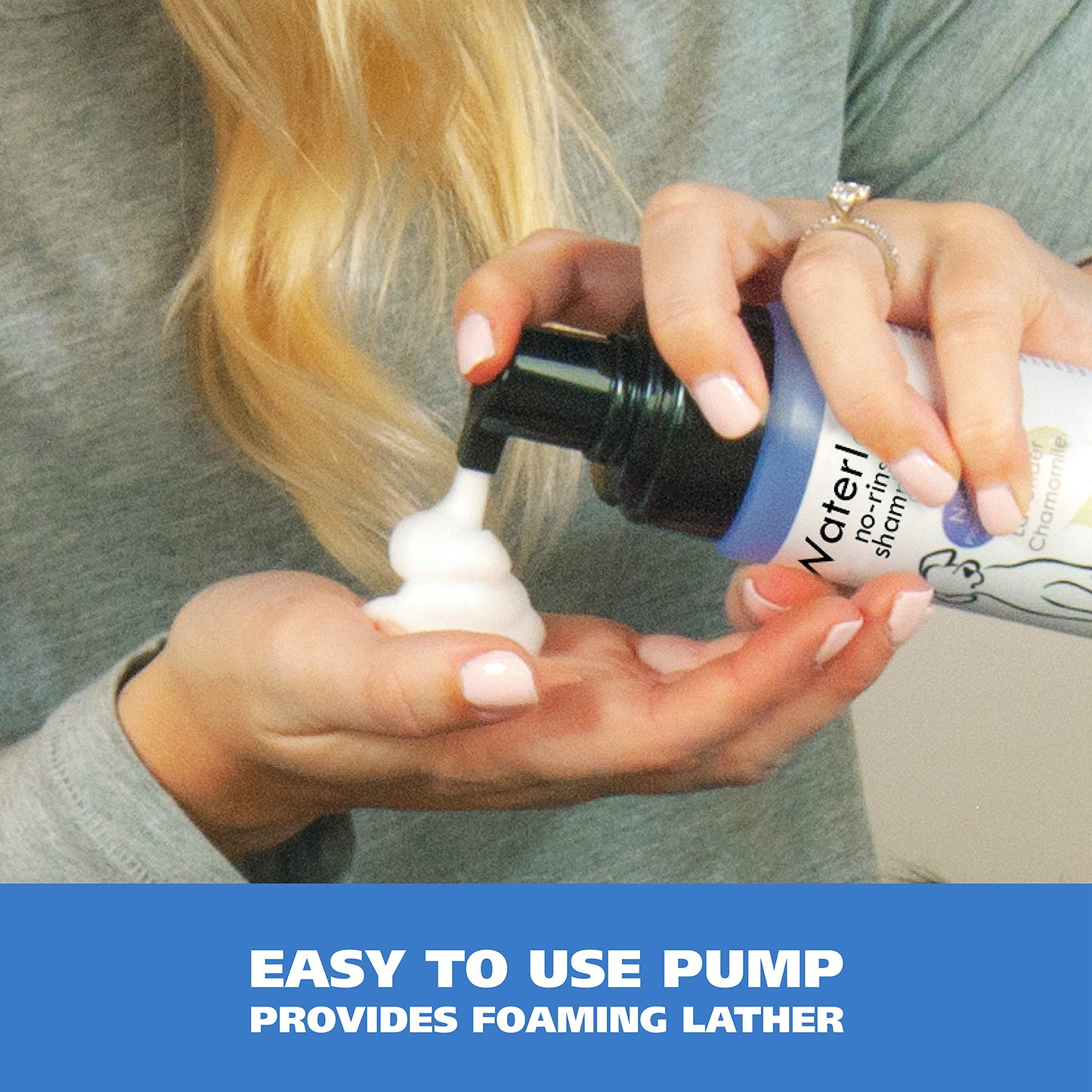 Wahl USA Pet Friendly Waterless No Rinse Shampoo for Animals – Lavender & Chamomile Scented - Cleaning, Conditioning, Detangling, & Moisturizing Shampoo for Dogs – 7.1 Oz - Model 820014A