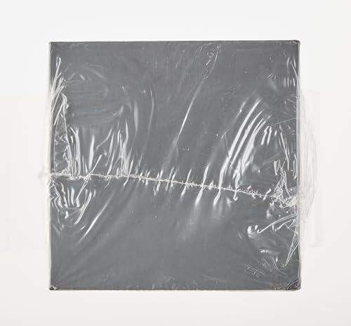 Garmin GPSMAP 79s, Marine GPS Handheld with Worldwide Basemap, Rugged Design and Floats in Water