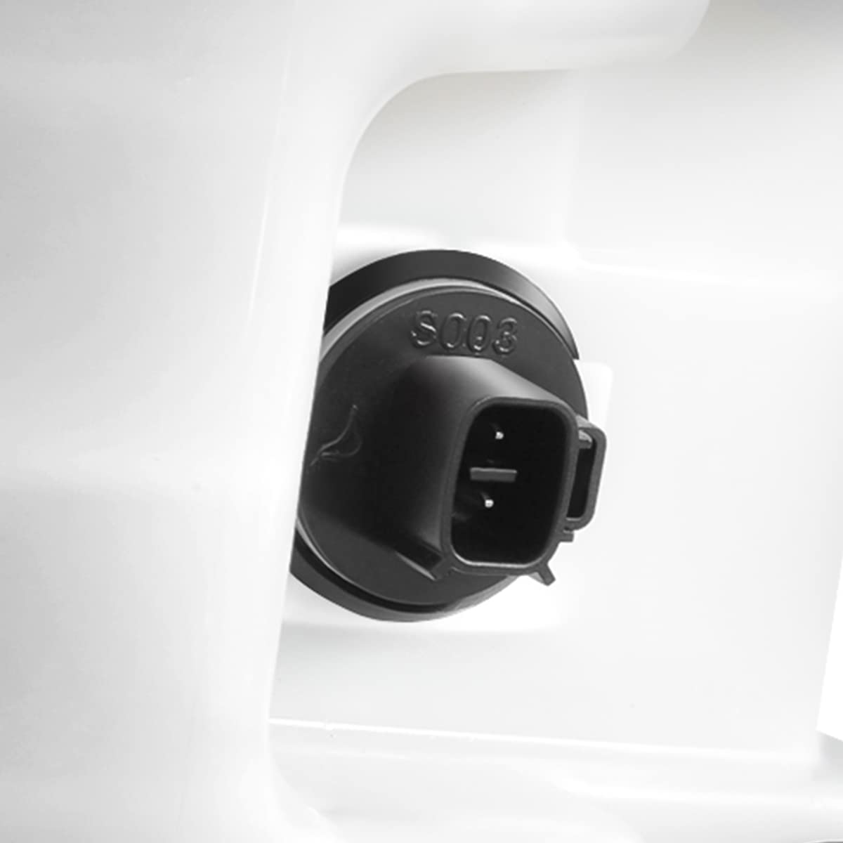 DNA Motoring OEM-WT-TO1288218 Factory Style Windshield Washer Fluid Reservoir Assembly Compatible with 2009-2014 Matrix w/Rear Wiper