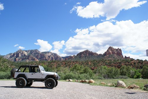 VIAIR Constant Duty OBA Onboard Air System with 450C Air Compressor & 2.5 Gallon Tank, 12V Offroad Compressor, 150 PSI, up to 37" Tires