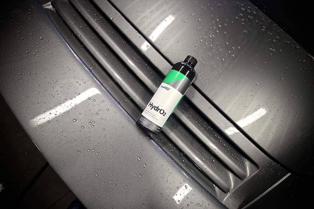 CARPRO HydrO2 Touchless Silica Car Sealant - Spray-On/Rinse-Off Paint Sealant, Concentrated Car Wash Detailer, UV Protection - Liter (34oz)