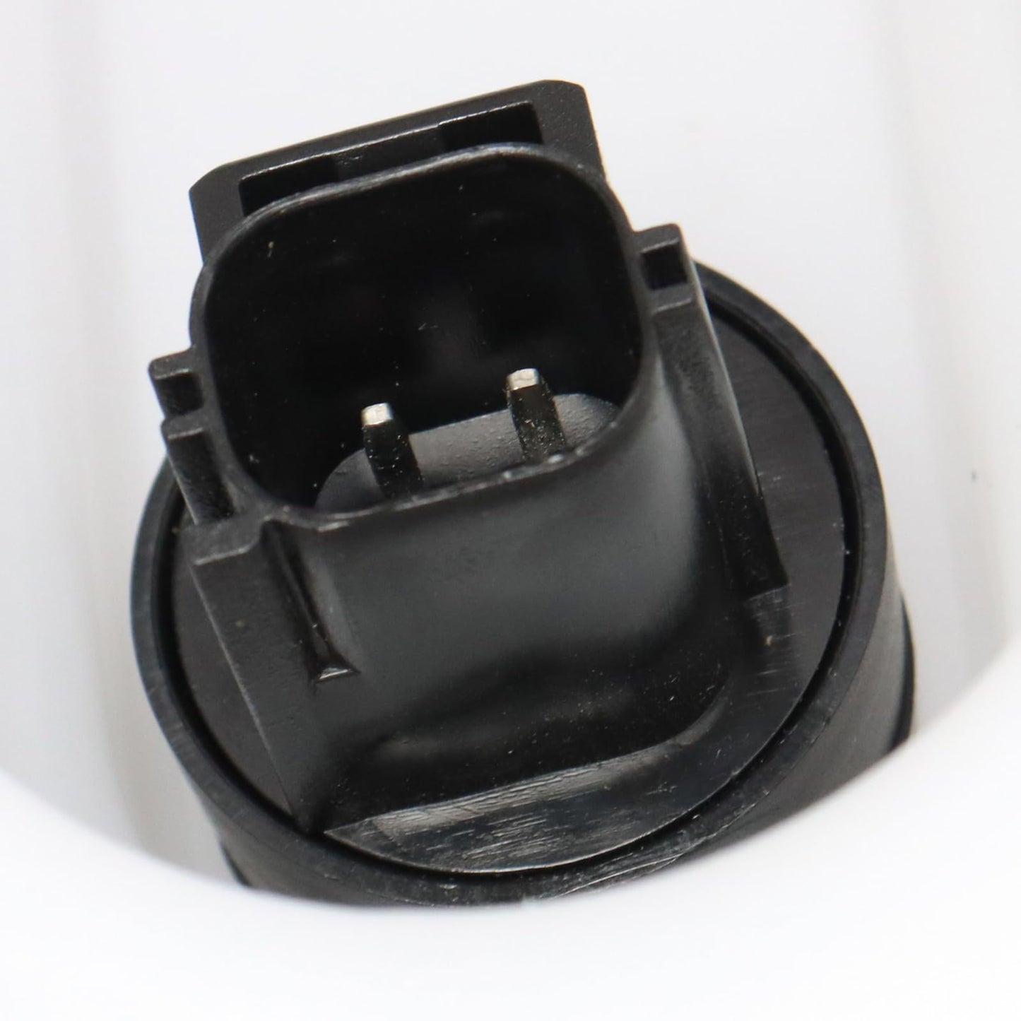 TRQ Windshield Washer Reservoir Compatible with 2022-2023 Ford E-Transit 2015-2023 Transit-150 Transit-250 Transit-350 Transit-350 HD FO1288224