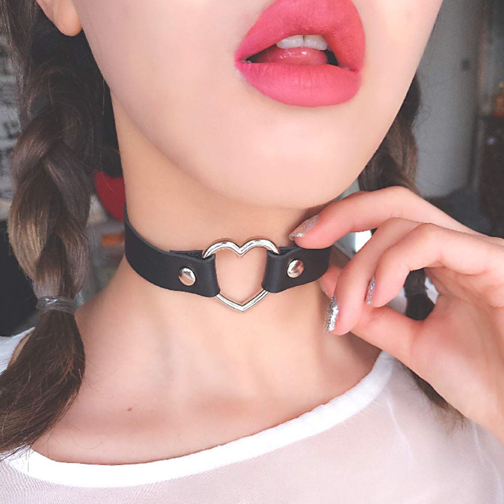 ETHOON Love Heart PU Leather Choker Necklace Goth Choker Collar Chain Black