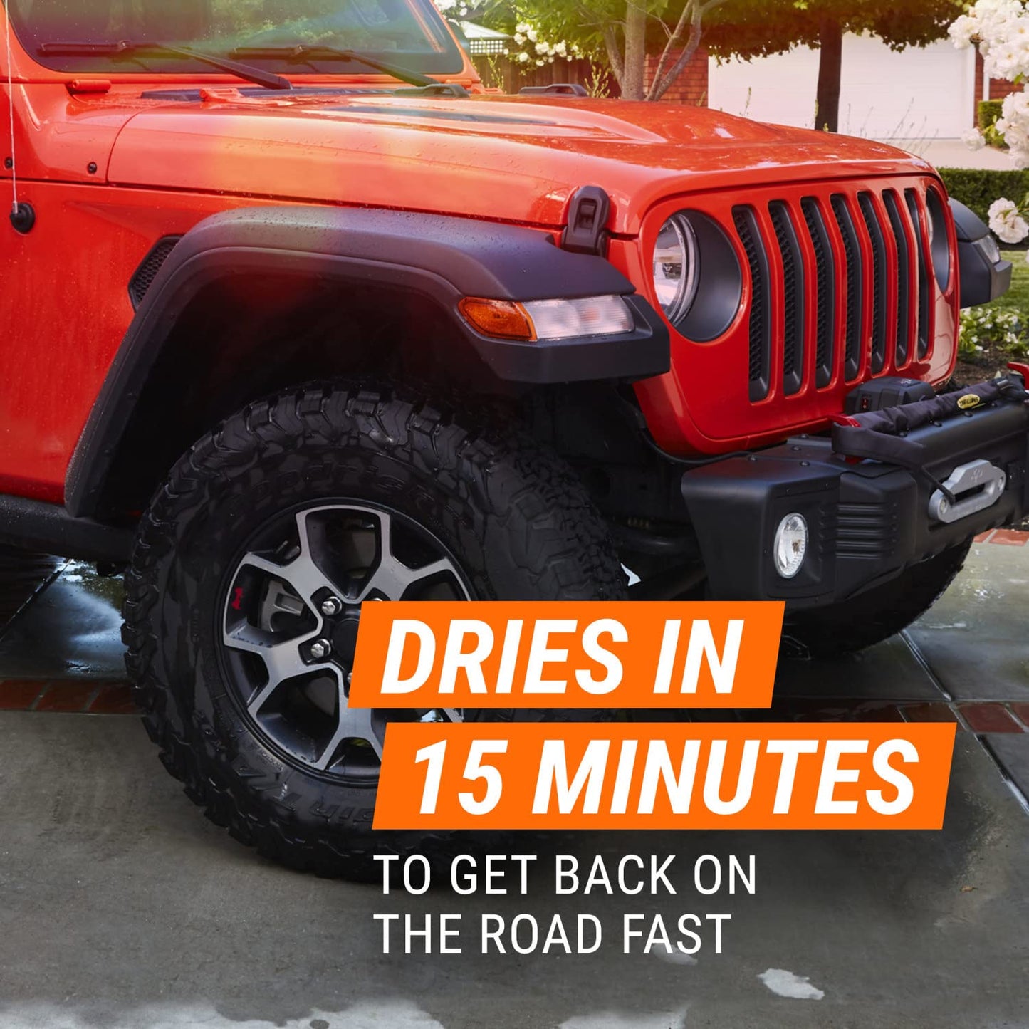 Armor All Car Tire Foam Spray, Tire Cleaner Foam for Restoring Color and Tire Protection, 4 Oz (Packaging May Vary)