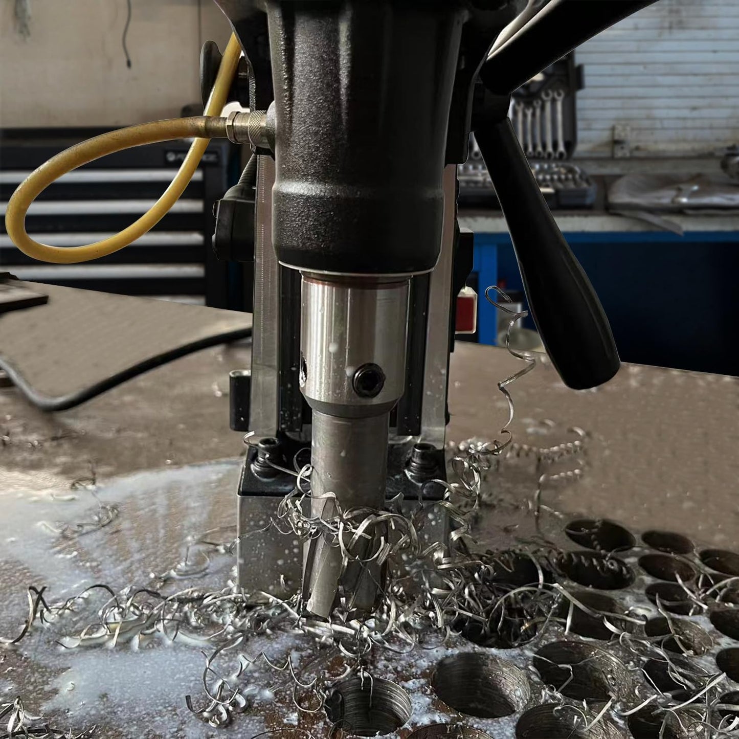 S&F STEAD & FAST Mag Drill Press Kit, 1100W Portable Magnetic Drill, 700 rpm No Load Speed, Max Depth of Cut 2", Max Boring Diameter 1-9/16", Carrying Case