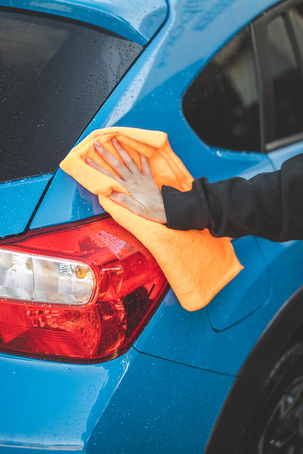 The Rag Company - Car Wash Towel - Professional Microfiber Auto Detailing and Drying Towels, Lint-Free, Streak-Free, Great for General Cleaning, 320gsm, 16in x 27in, Lime (Wholesale Case of 125)