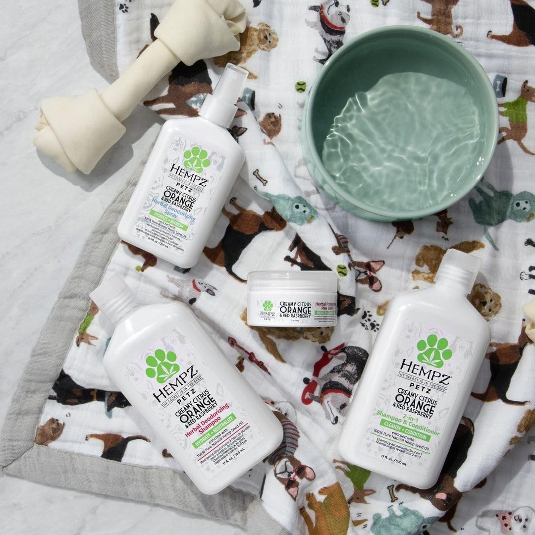 Hempz Petz, Dog Shampoo & Conditioner, Sweet Pineapple Honey Melon 2-in-1 Shampoo and Conditioner, Cleans, Conditions & Moisturizes, 17 fl. Oz