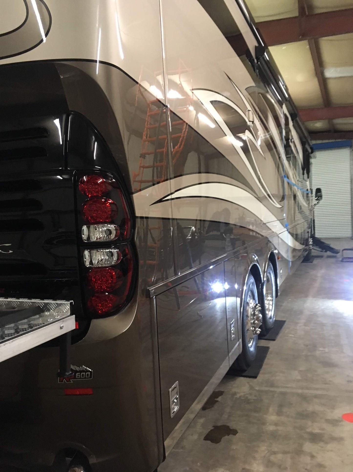 Corrosion Technologies RejeX 61004 (1 gallon) – High Gloss Finish That Protects | For All Vehicles | Synthetic Paint and Surface Sealant | Last 2X Longer Than Any Wax | Nothing Sticks But The Shine!™