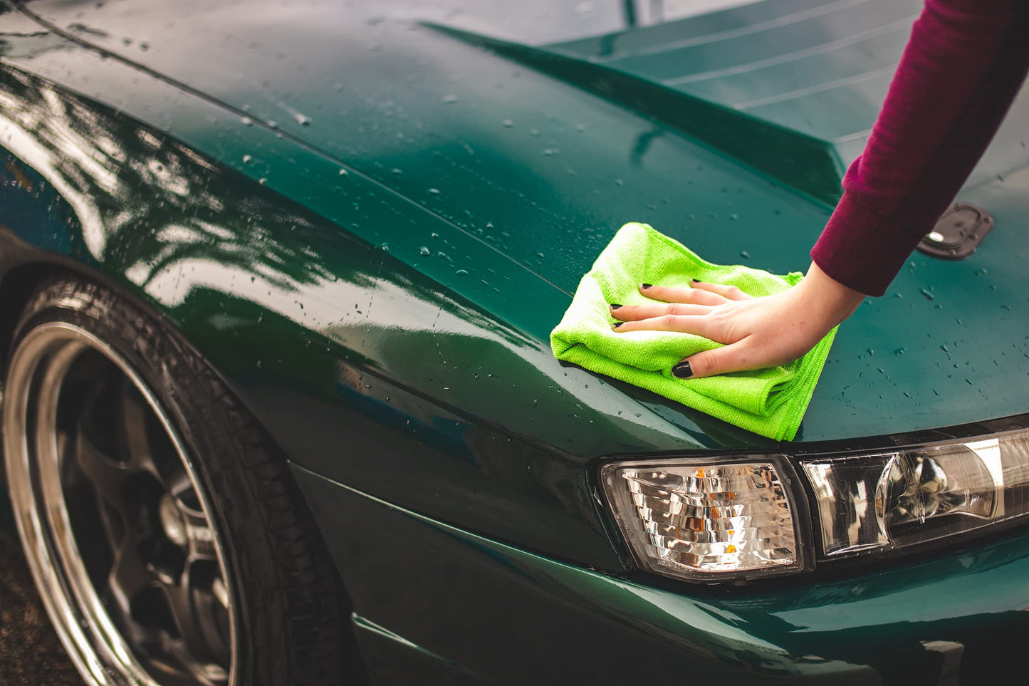 The Rag Company - Car Wash Towel - Professional Microfiber Auto Detailing and Drying Towels, Lint-Free, Streak-Free, Great for General Cleaning, 320gsm, 16in x 27in, Lime (Wholesale Case of 125)