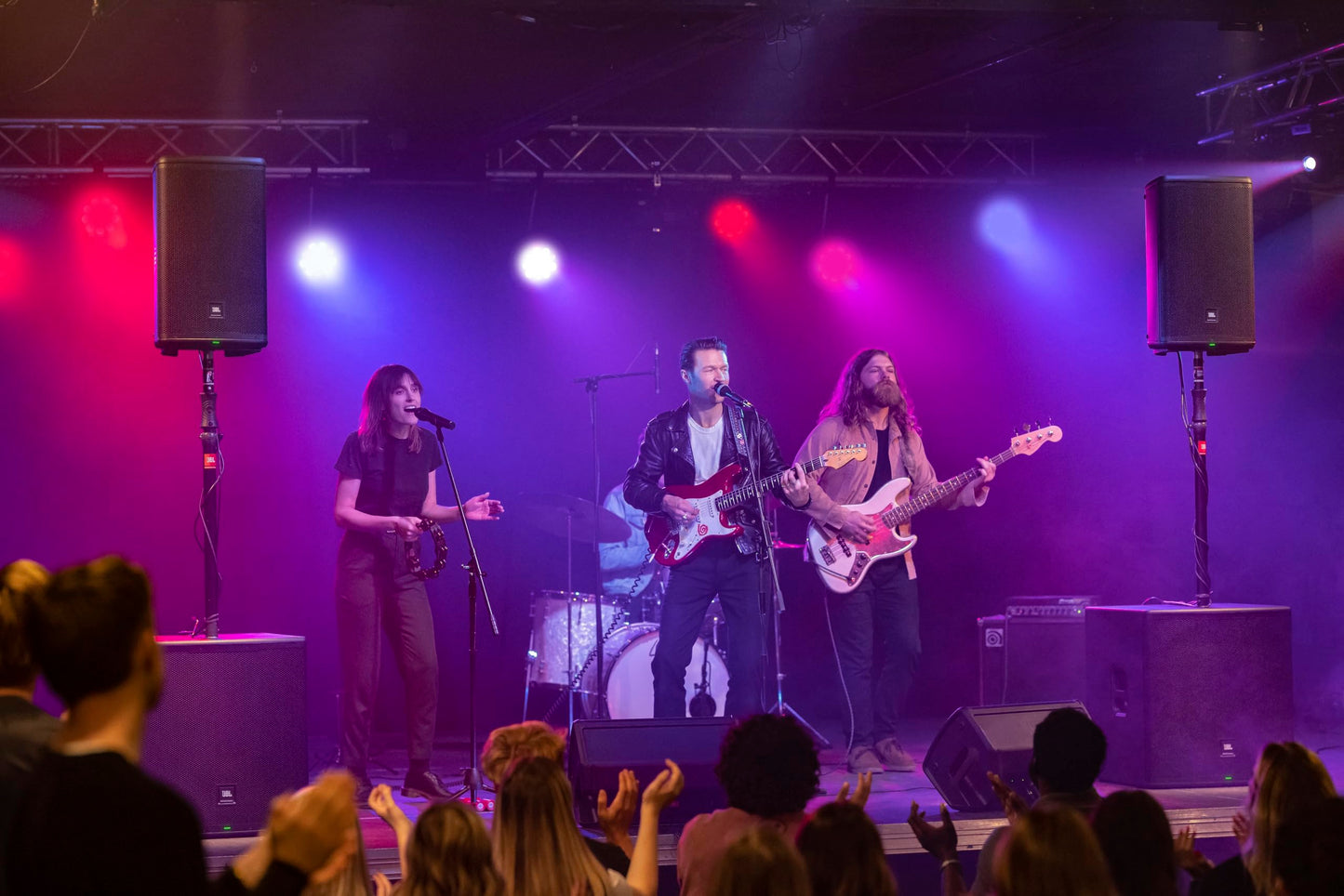 JBL Professional EON710 Powered PA Speaker with Bluetooth, 10 inch, 1300 Watt, Wired Electric, Black