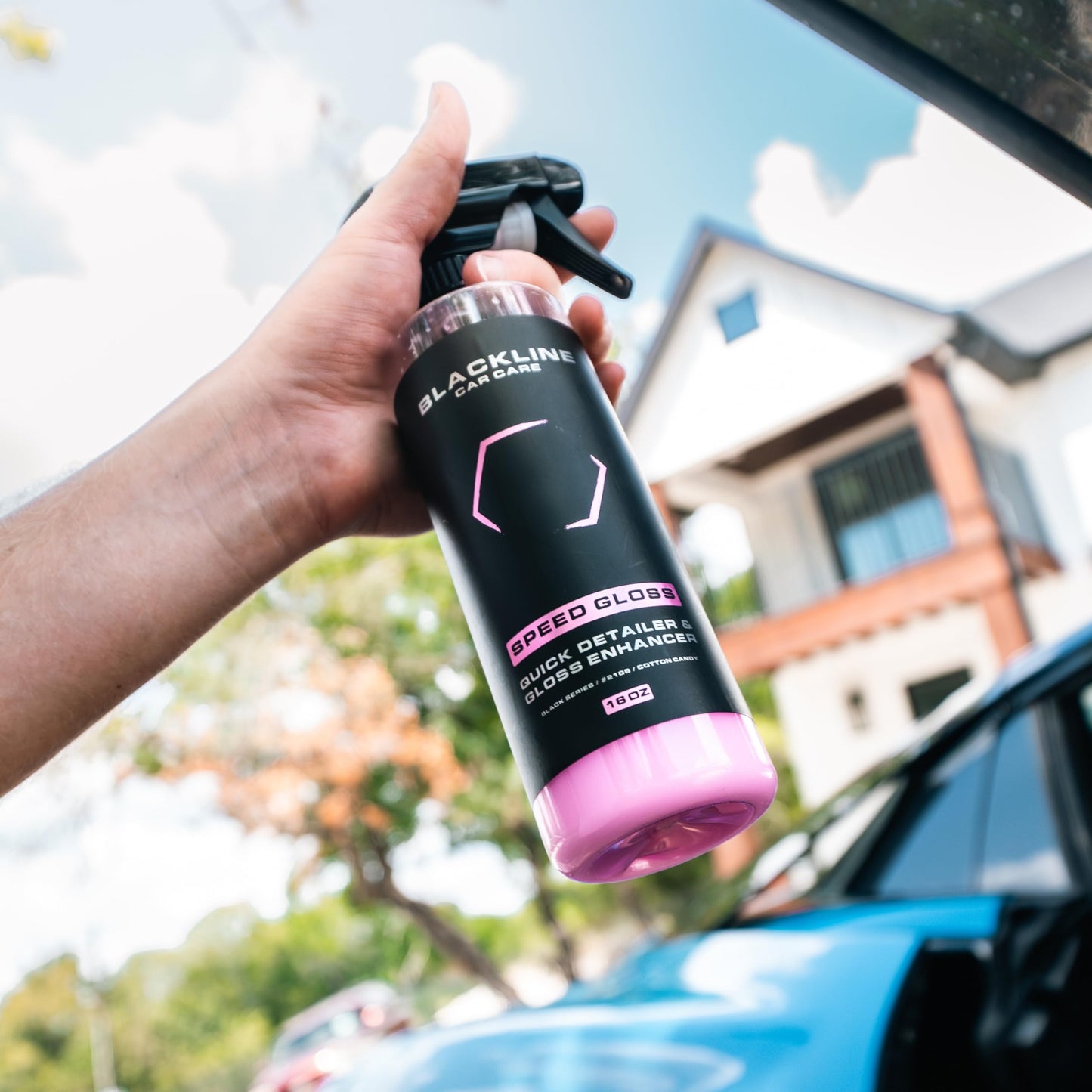 Blackline Car Care - Speed Gloss Quick Detailer & Shine Spray - Versatile, Fast Cleaning for a Streak-Free, Glossy Finish on All Vehicle Surfaces (16 Fl Oz)