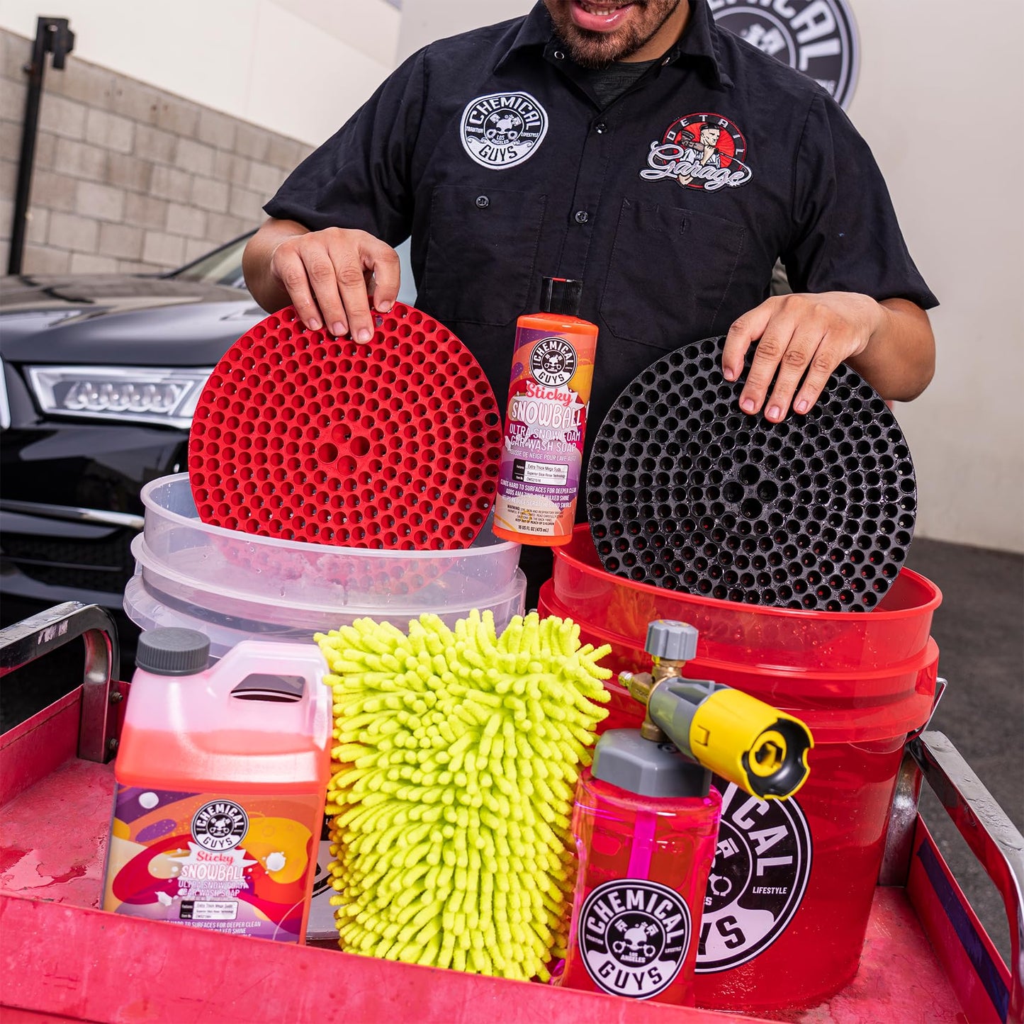 Chemical Guys CWS21516 Sticky Snowball Ultra Snow Foam Car Wash Soap (Works with Foam Cannons, Foam Guns or Bucket Washes) Safe for Cars, Trucks, Motorcycles, RVs & More 16 fl oz, Cherry Scent