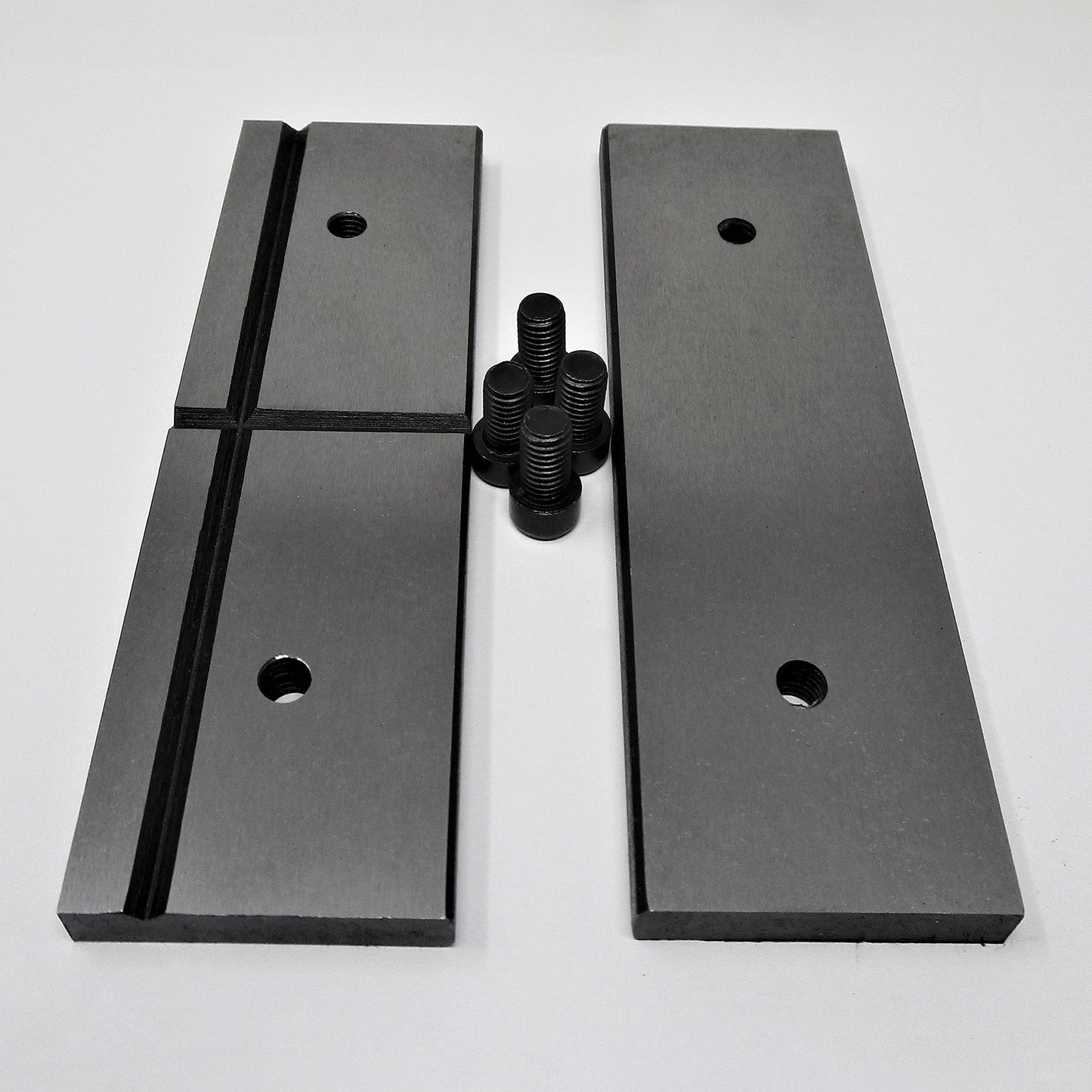 Wilton Cross-Slide Drill Press Vise, 6" Jaw Width & Max Opening, 2" Jaw Depth (Model CS6)